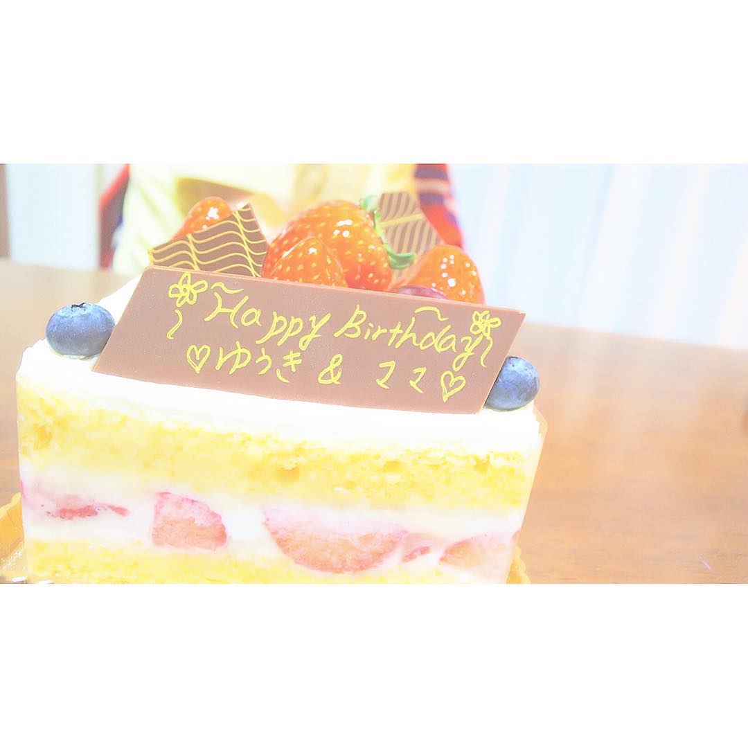 加藤小夏 お誕生日おめでとう Mother Brother 20歳 時の流れ早い Moe Zine