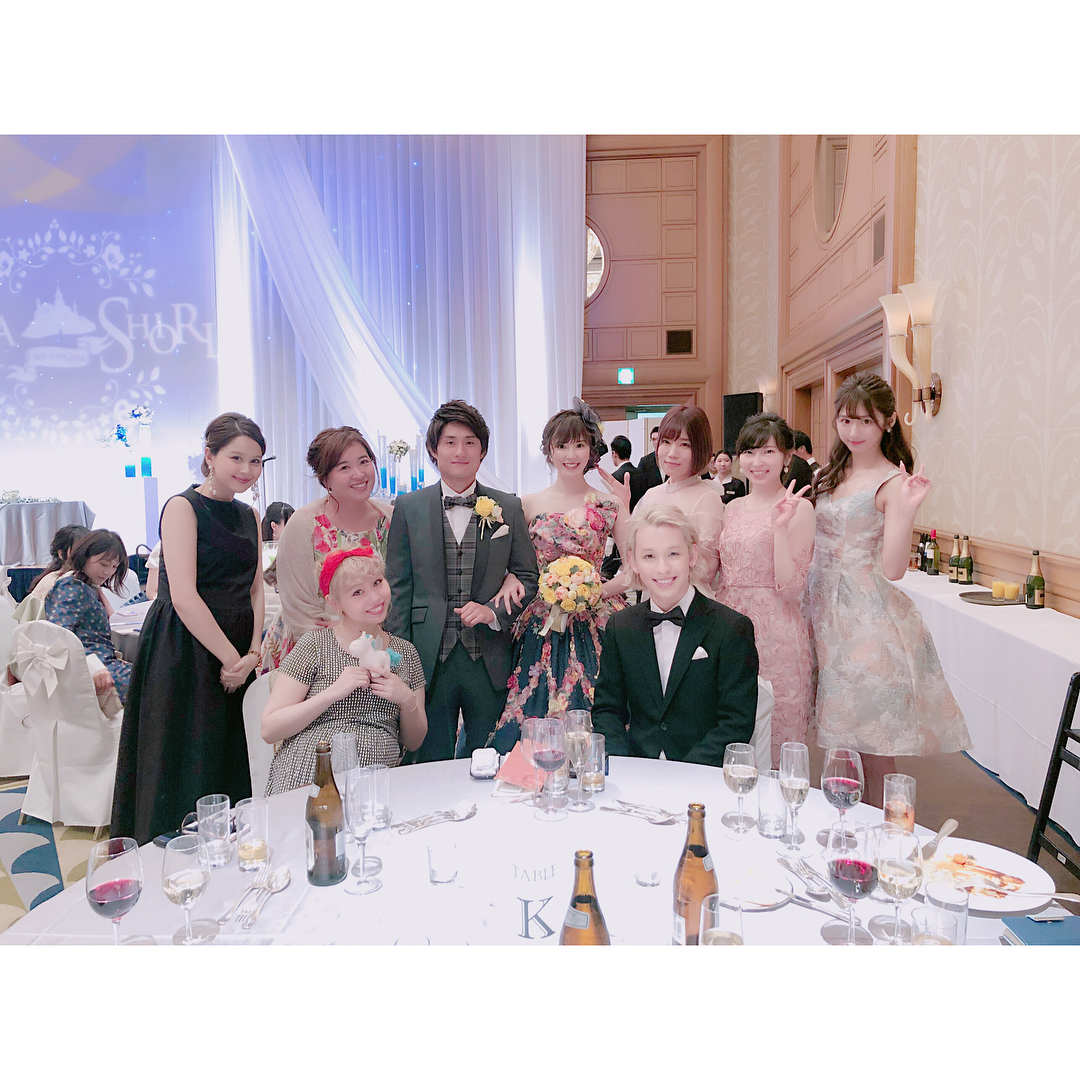 阿比留李帆 金子栞ちゃんと関根貴大さんの 結婚式に参列してきました たくさんの愛情で溢れていて ふたりの幸せが凄く伝わってきて りほもとっても幸せな気持ちでいっぱい し Moe Zine