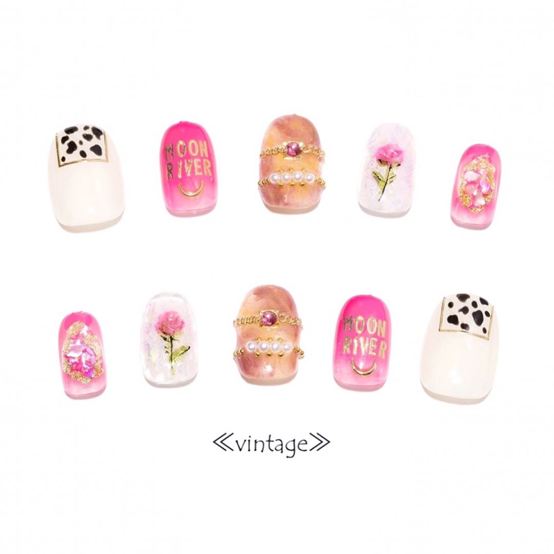 菅野結以 News Michi Nail 菅野結以 コラボネイルチップ2種 Vintage Bouquet 本日10 00 販売開始 細部にこだわっ Moe Zine