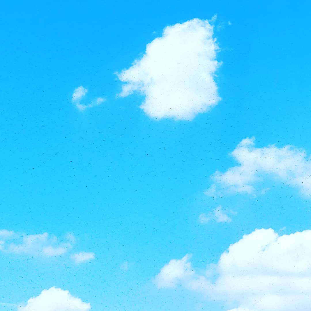 堀絵梨子 綺麗 夏来たね Sun Summer Clouds Sky Moe Zine