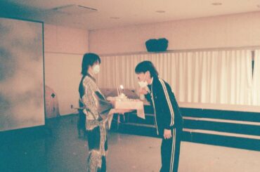 舞台 #陽だまりの樹 
稽古場おもいで。川島さんのお誕生日
#film #早乙女友貴 さん #川島弘之 さん...