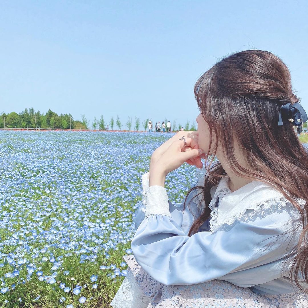 田北香世子 ネモフィラ ネモフィラ畑 お花畑 富田さとにわ耕園 Swankiss お花畑コーデ Moe Zine