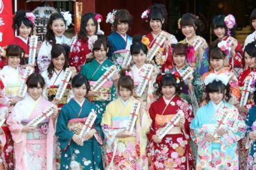 川栄李奈ら「AKB48」新成人メンバー22人が振り袖姿　「平成27年 AKB48グループ成人式」1