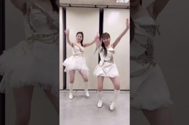 【NiziU】アヤカ＆マユカが踊る『Habit』【SEKAI NO OWARI】