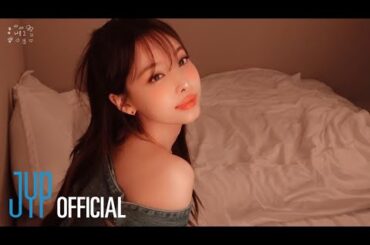 NAYEON-log : W KOREA & Swarovski Photoshoot Day